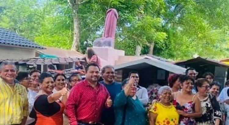 Pidió Doña Cata un monumento al pene en su tumba