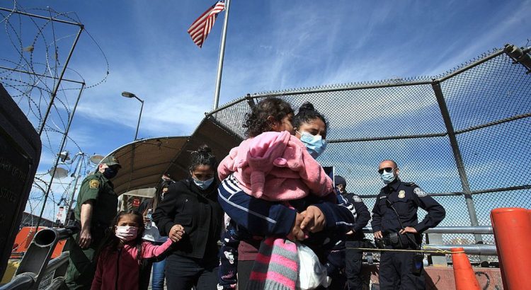 Estados Unidos ha deportado a más de 145,000 migrantes que llegaron a la frontera con México