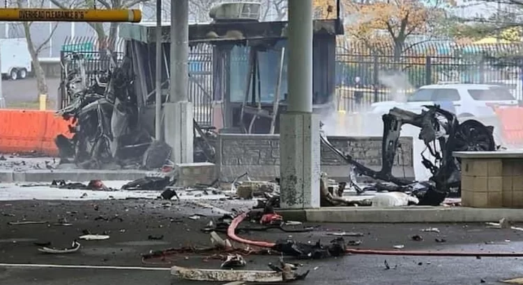 Auto explota en el puente fronterizo entre Canadá y EE.UU.