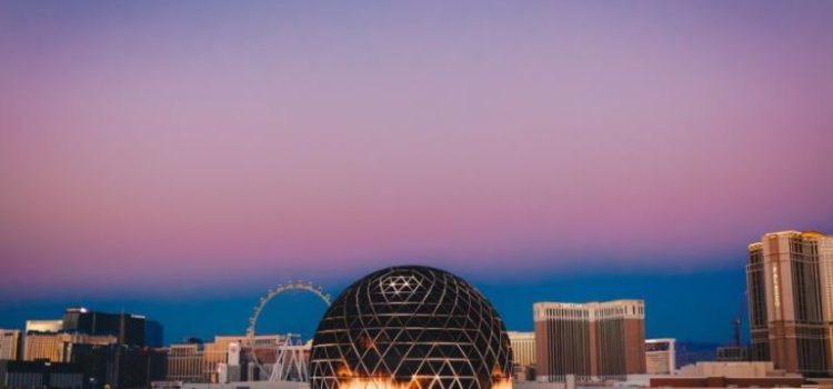 The Sphere, icono de Las Vegas, se prepara para brillar en el super bowl de la NFL