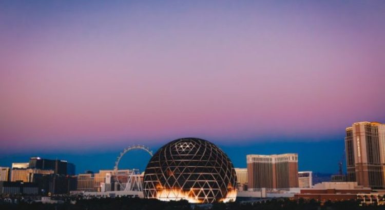 The Sphere, icono de Las Vegas, se prepara para brillar en el super bowl de la NFL