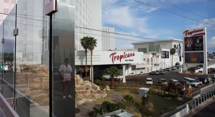 Adiós al Tropicana: Planean demoler emblemático hotel y casino en Las Vegas para dar paso a un estadio