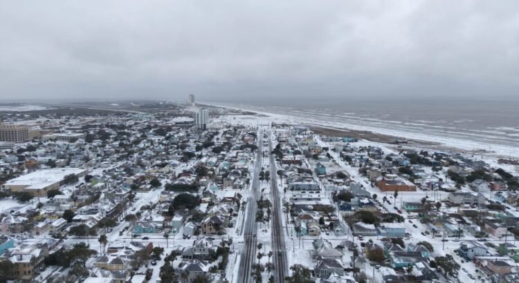Tormenta invernal en el sur de EE.UU. que batió récords de nevadas de 140 años Tormenta invernal en el sur de EE.UU. que batió récords de nevadas de 140 años