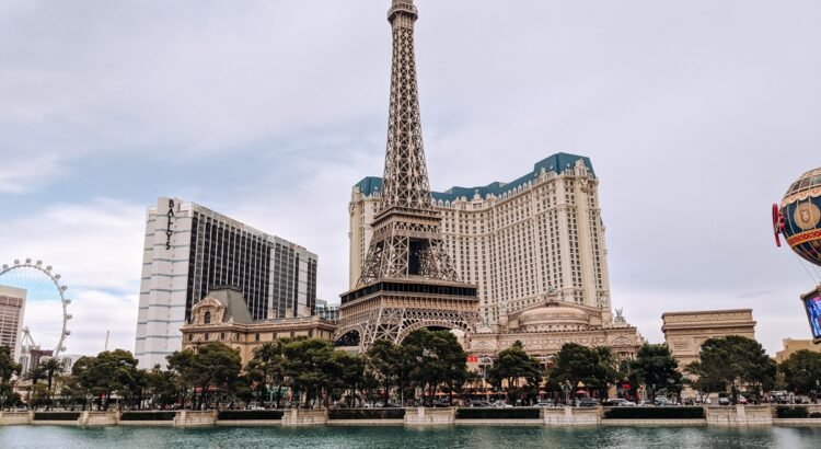 Las Vegas se prepara para que las cosas empeoren antes de mejorar