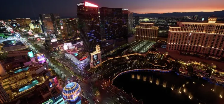 Grandes casinos del Strip de Las Vegas se sindicalizan en histórica victoria laboral