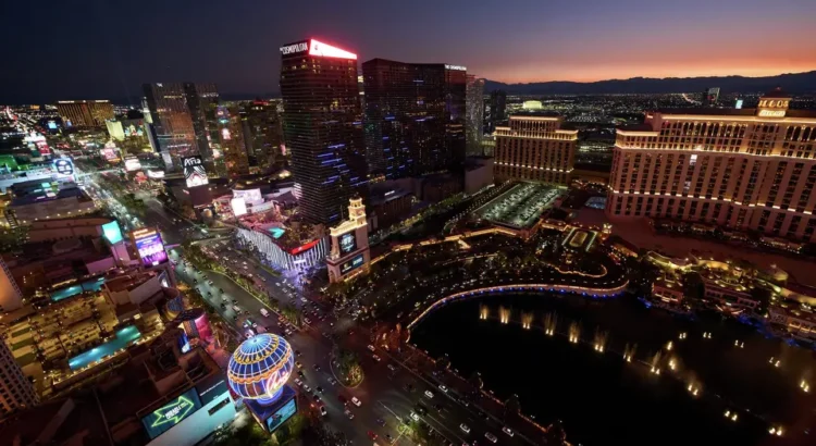 Grandes casinos del Strip de Las Vegas se sindicalizan en histórica victoria laboral