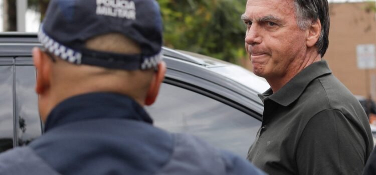 La Policía brasileña detiene a Bolsonaro de manera preventiva tras un intento de fuga