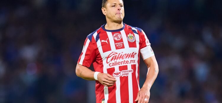 ¿Fin de etapa? El fracaso de ‘Chicharito’ en Chivas termina con penal fallado